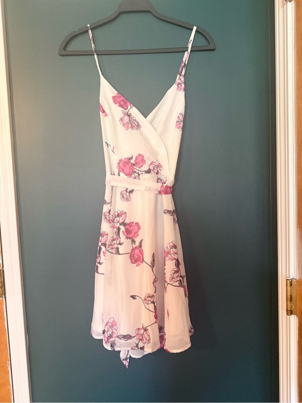 NWT Floral Wrap-Front Spaghetti Strap Dress in White and Pink